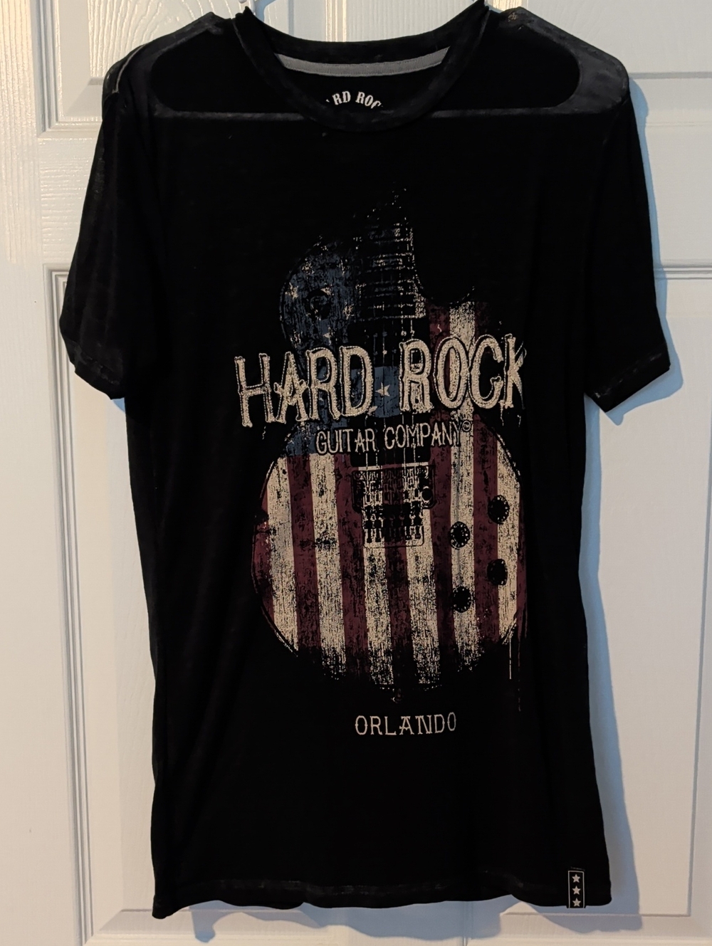 Hard Rock Cafe Black Tee with Distressed Flag Guitar Graphic